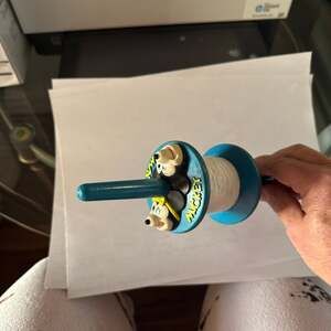 Vintage Kite Winder with Line Mickey and Minnie Mouse